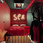 Lust&desire Bdsm Апартаменты Краков